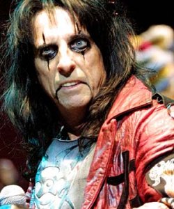 Alice Cooper, (Vincent Furnier),  , , 4   ,  64 !Happy Birthday! http://www.youtube.com/watch?v=XbNEOJMGFAo