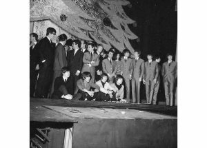 22  1964:  : Another Beatles Christmas Show