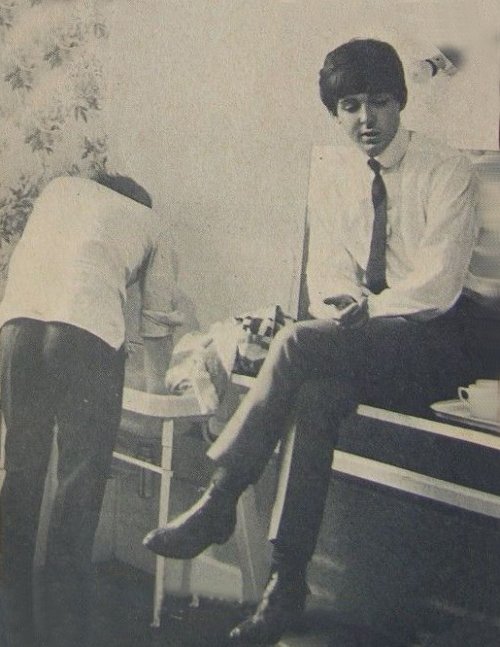 Beatles.ru / Изображение из темы "Фото Антология Битлз 1963 – октябрь"