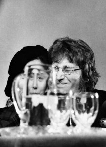  Yoko Ono and John Lennon in Syracuse, N.Y. on Oct. 9, 1971