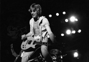    (1946-1993)         Hammersmith Odeon   31  1975 .