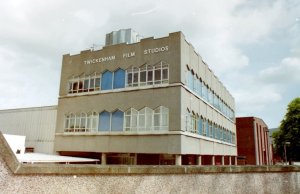 1969.01.02 (11:00 - 19:00) Twickenham Film Studio,   ,   