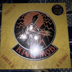 King Mob -      +    ,  2011 .   Force 9   CD c   .