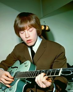      (   )  Gretsch G6118 Anniversary Smoke Green.