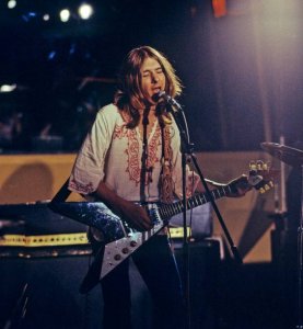    Mott The Hoople    Basing Street Studios  Island Records   10  1971 .     Gibson Flying V. 