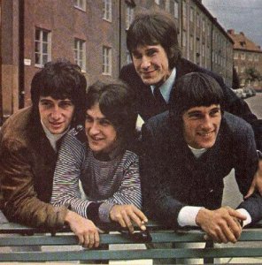                .      Kinks .