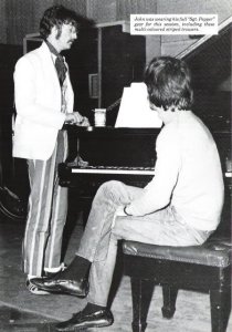  3  1967 . |   ,  EMI Abbey Road ( Beatles Book Monthly,  46 )
