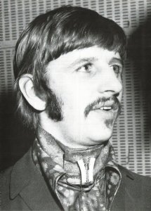  3  1967 . |   ,  EMI Abbey Road ( Beatles Book Monthly,  46 )