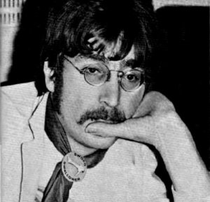  3  1967 . |   ,  EMI Abbey Road ( Beatles Book Monthly,  46 )