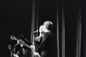    1963  