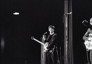    1963  