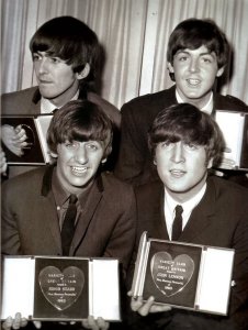  Variety Club Awards  Purple Hearts ( ).    , 19  1964