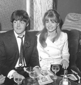 24 ����� 1966