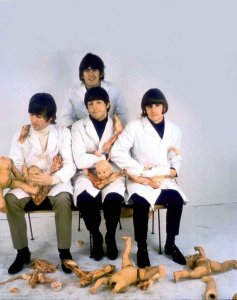 25 ����� 1966: ��������� The Beatles' 'butcher'