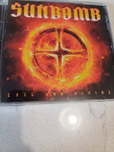   CD