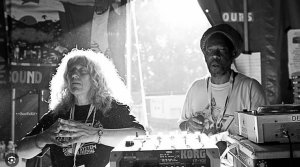 Alpha And Omega  ,  roots-dub,    ,    . 
