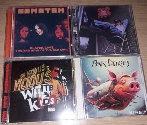   CD