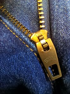  .    Levis...