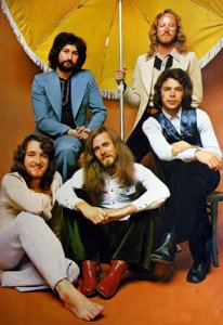        Roxy Music       Supertramp. 11      ,     :      10    3- .