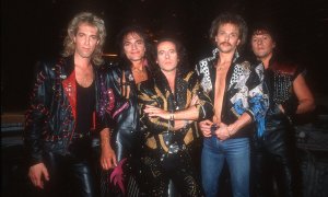  11   8 - .  Scorpions, . 
