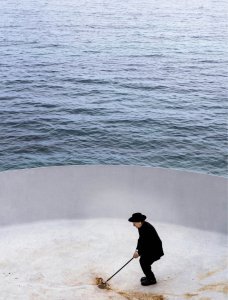 U2:     