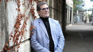 Gentle Giant's Derek Shulman to publish career-spanning memoir, Giant Steps, in October