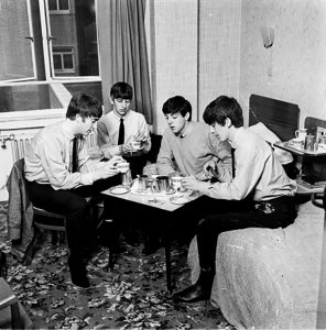  2  1963      .