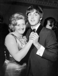 1964.07.06  London. Dorchester.