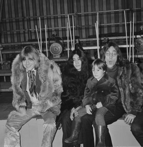    The Stone Age: Sixty Years of The Rolling Stones,   ,    -  (2022 .)