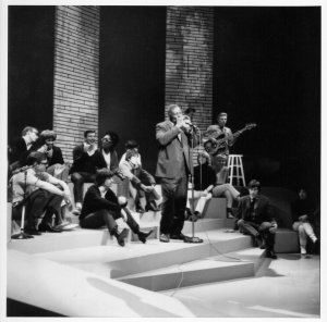 Shindig -    ,   1965        ABC. 20  1965  Stones     -,    The Last Time, Play With Fire (    -), Little Red Rooster (1), Down The Road Apiece(2)  Satisfaction (3) .    Stones    , ,   Shindogs,   ,         . Stones                       .              ,    .