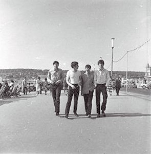    1963  