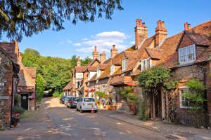 Stag and Huntsman Pub, Hambleden, Buckinghamshire by Andrew S Brown