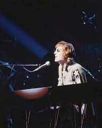 1972 