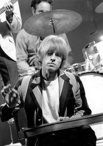 27  1966 .   Ready Steady Goes Live!, Studio One, .      I Am Waiting.