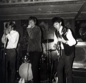 ♪    ,         -  1963  (    * Nankering with the Rolling Stones,  2000 ). ,  -  ♫