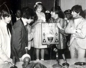 2  1964 .