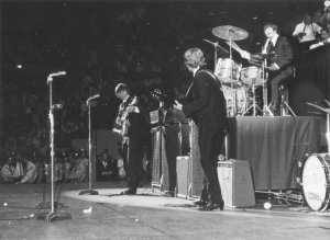 The Beatles ��������� �� Milwaukee Arena 4 �������� 1964 ����.