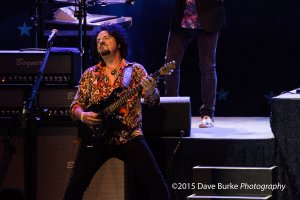 17  2015:       Riverside Theater, Milwaukee, 