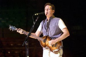 20  2001 Madison Square Garden, -   The Concert For New York City.