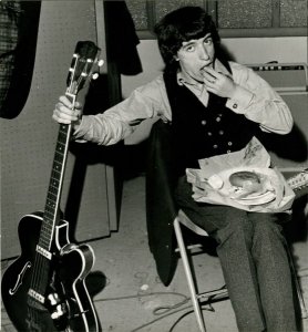 Clearer, but smaller and cropped. 😄