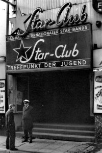 10  1962:  The Beatles    Star-Club, 