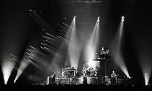           . ( )  ,  ,  ,  ,        Ahoy 11  1989   , . (