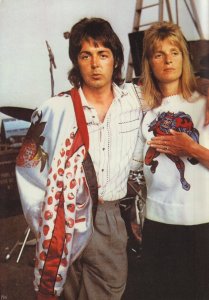  Wings  Sydney Myer Music Bowl, 13  1975 , , .  