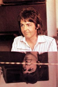 13  1975    Myer Music Bowl, 