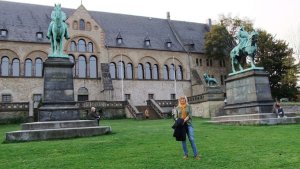  !    - . 11   19 -   . 