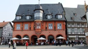      , ,     -    ,  --,    ,      ,  , .. ,   ,    ,   .         .