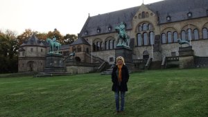        ,   ,    .                    ,  ,  V     .    :       ,    ,          ,  , ,           .(     ,     )