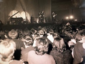 1963.11.16  Bournemouth. Winter Gardens Theatre
