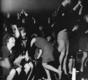    , Bournemouth, 16  1963 . :  