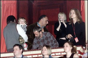 27  2000   ,        The Who.